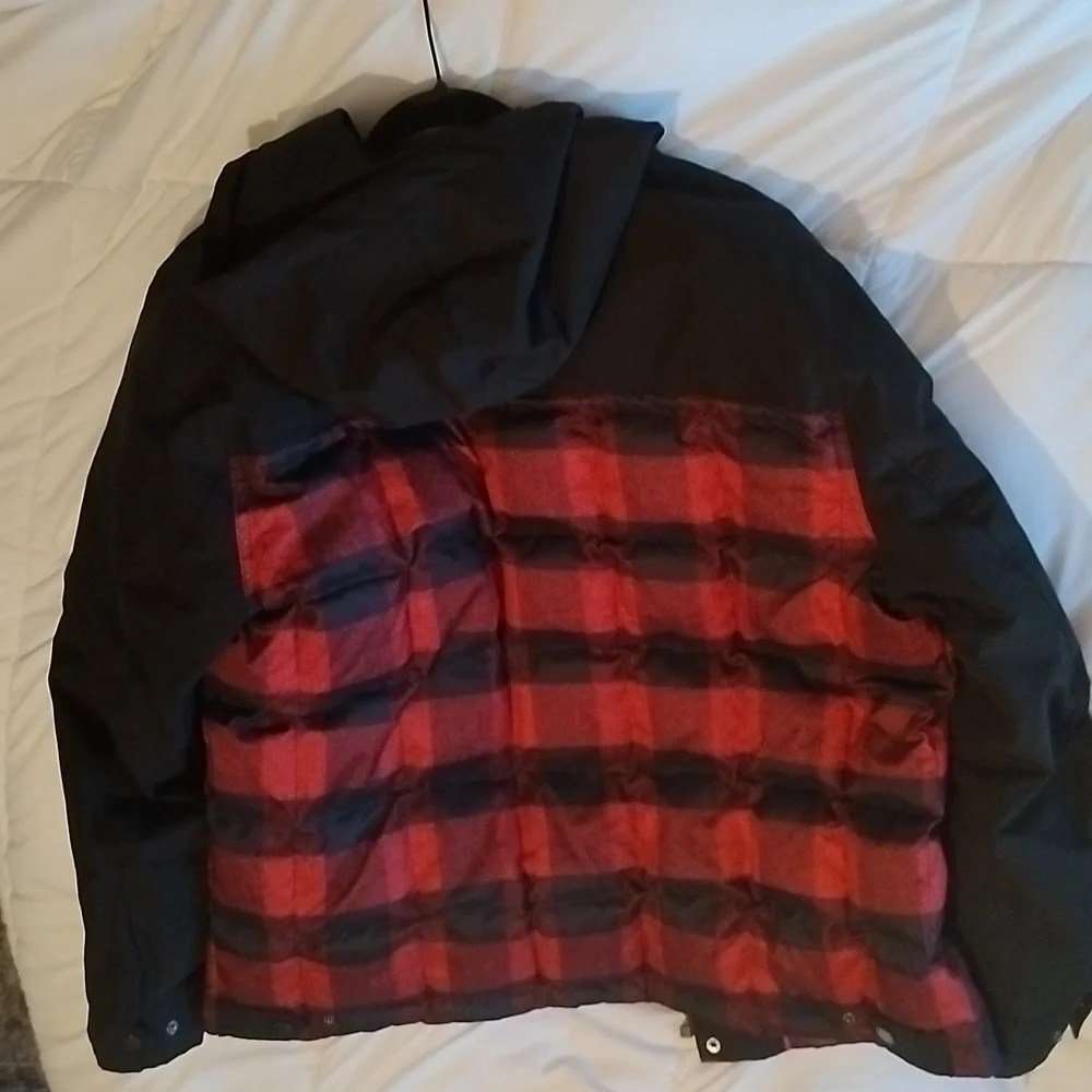 Pendleton Black and Red Plaid Duck Down Hooded Jacket - Large